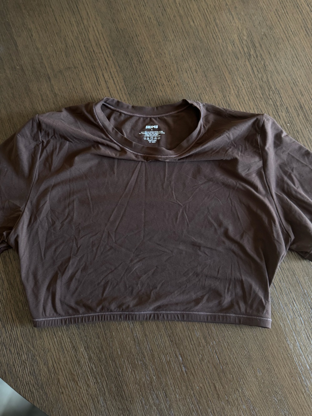 Skims Brown Cropped Tee - Picture 2 of 2